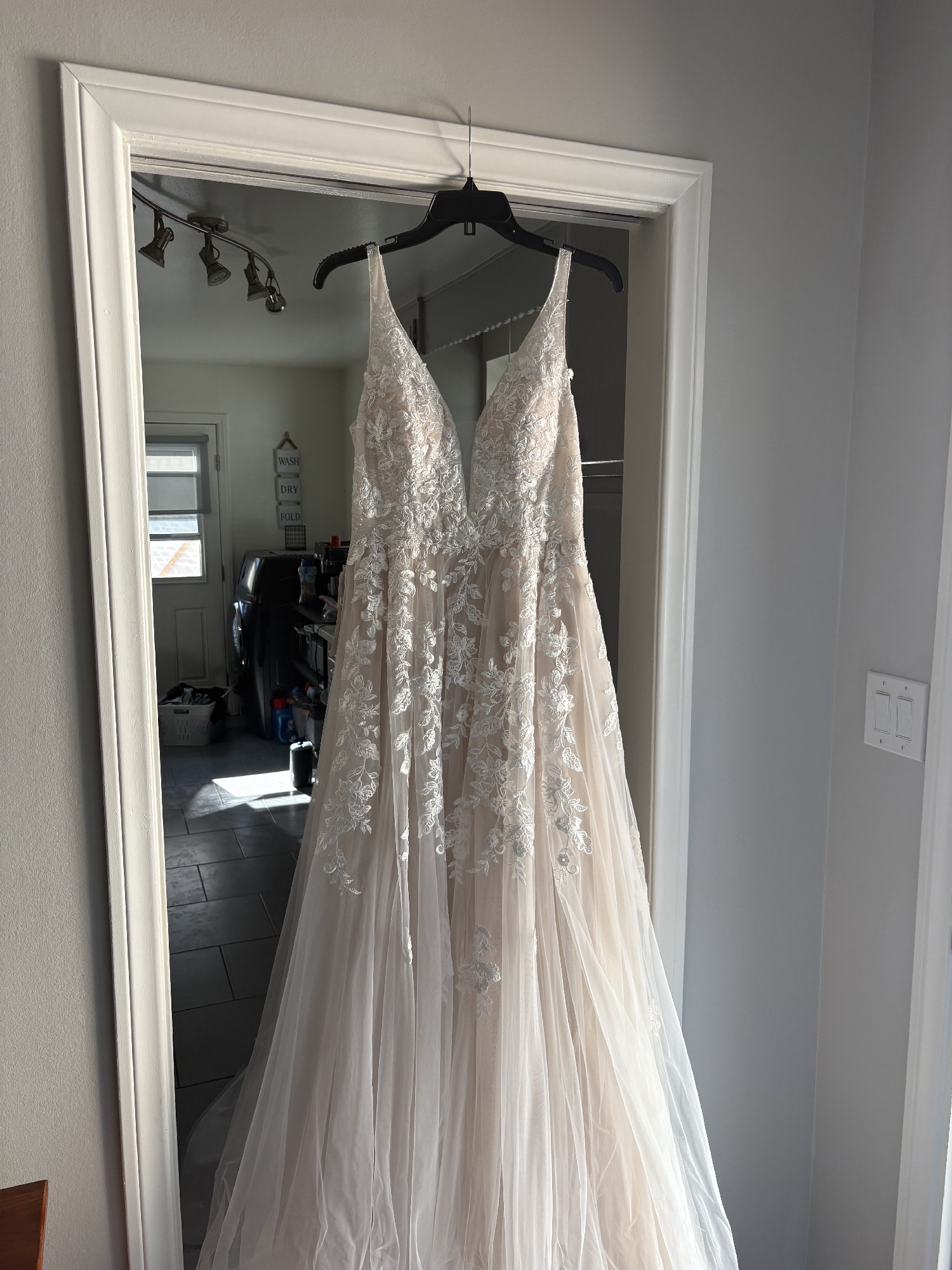 Azazie, sorella wedding dress New Wedding Dress Save 42% - Stillwhite