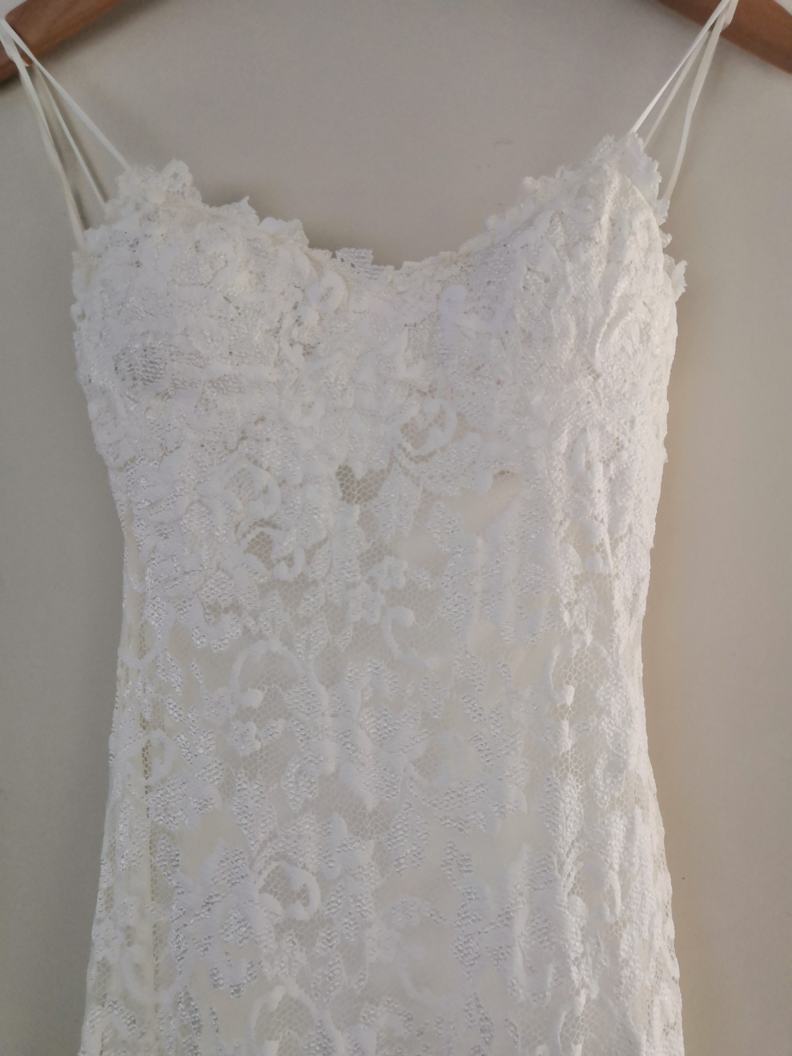 mia grace loves lace