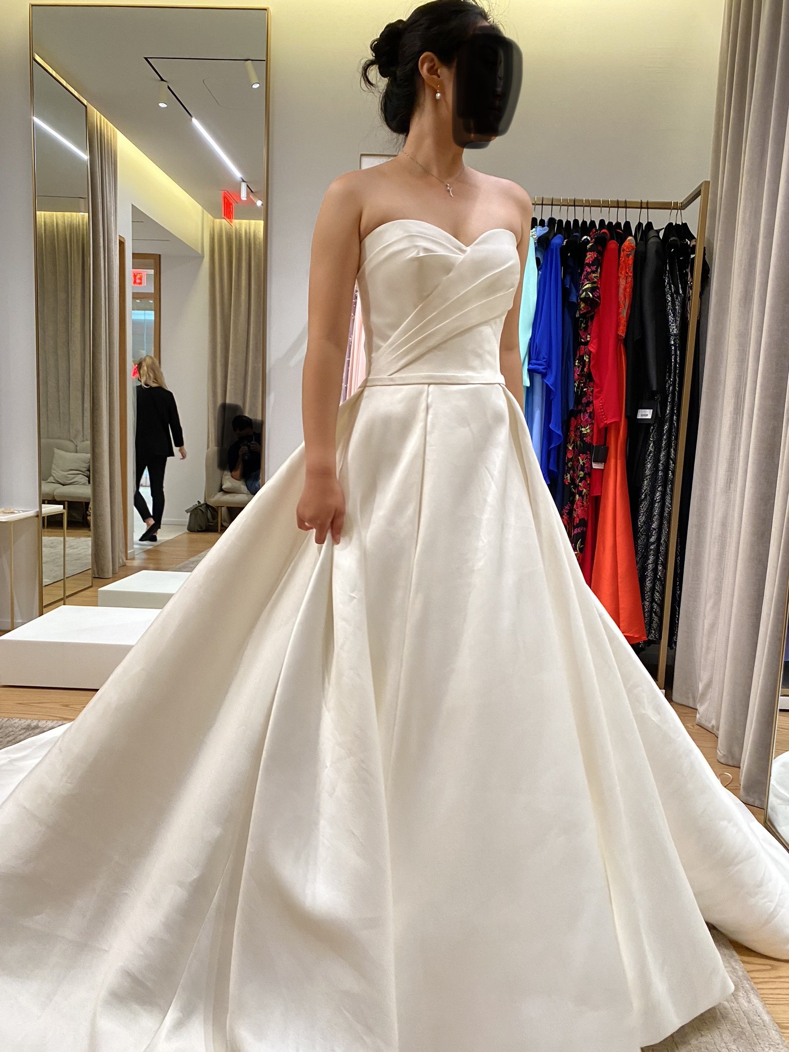 Pronovias Ixion New Wedding Dress Save 27% - Stillwhite