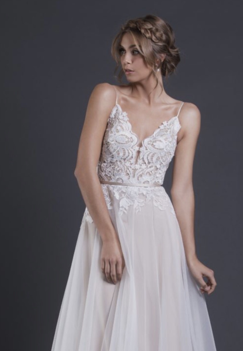 Caleche Isabella New Wedding Dress Save 38% - Stillwhite