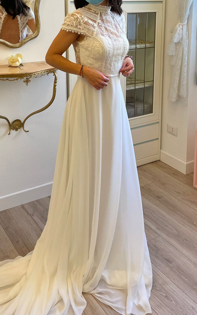 Nadia manzato outlet wedding dress price