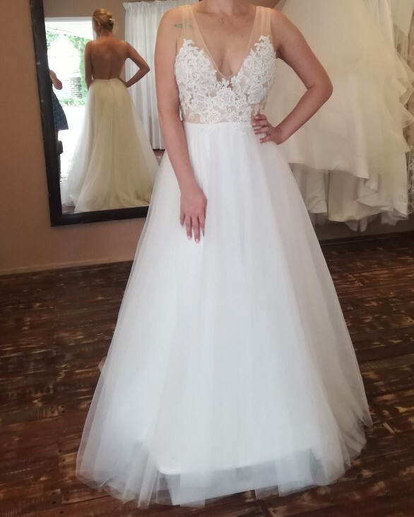 megan wedding dress