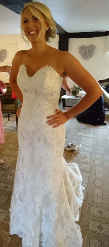 augusta jones wedding dress