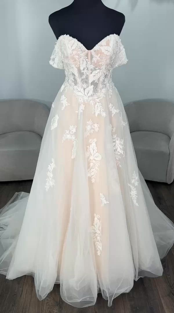 Maggie Sottero, Janice
