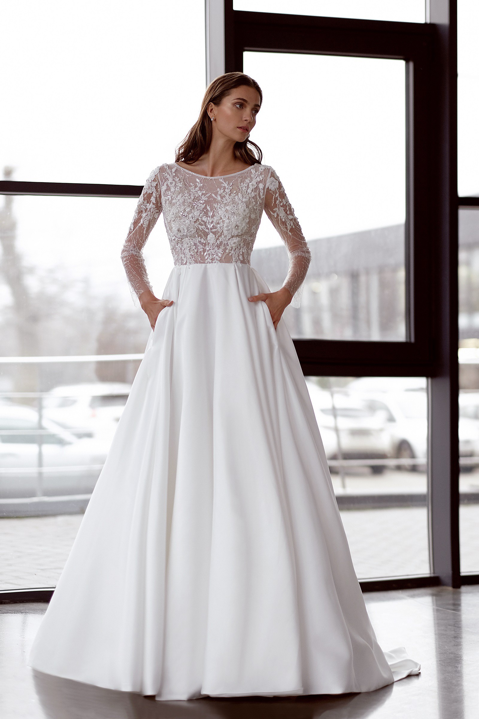 Elena Morar Skylar Sample Wedding Dress - Stillwhite