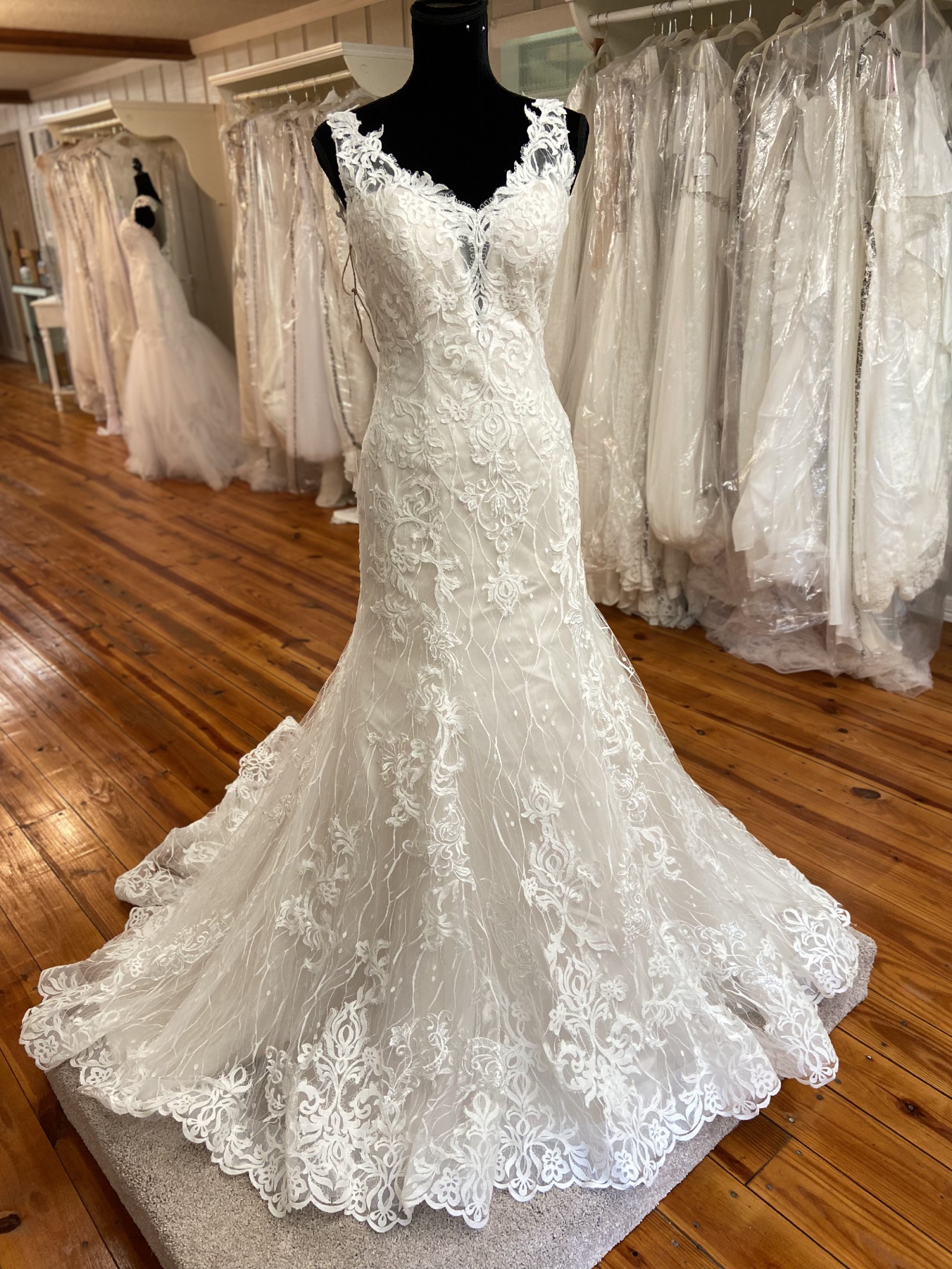 Macy's Bridal MB-4031 New Wedding Dress - Stillwhite