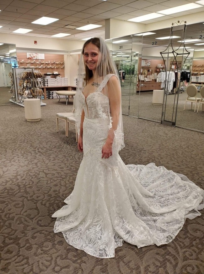 davids bridal swg835