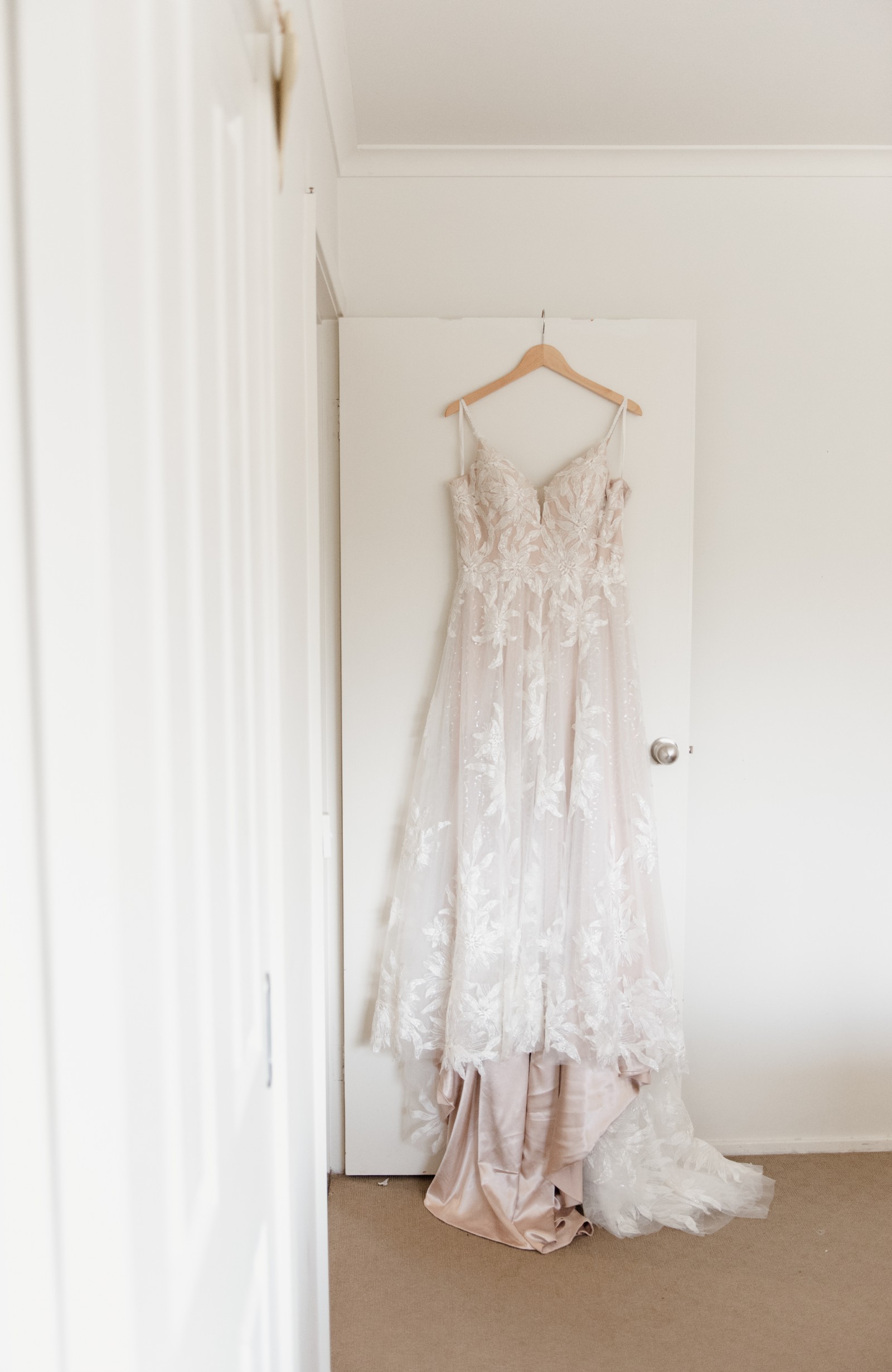 Miranda Marie Bridal: Where Fairytales Come True - apr6iaa