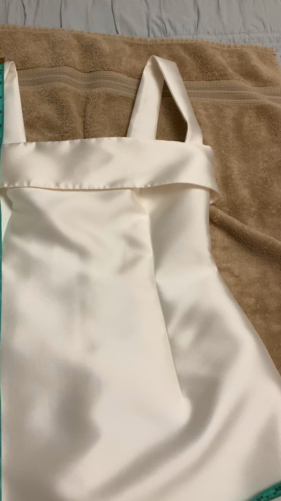 Prea James, Winona Mini (dress) Bowie (bow)