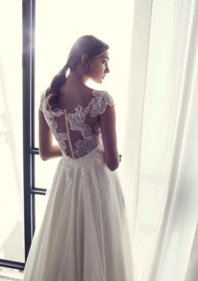 riki dalal sample sale