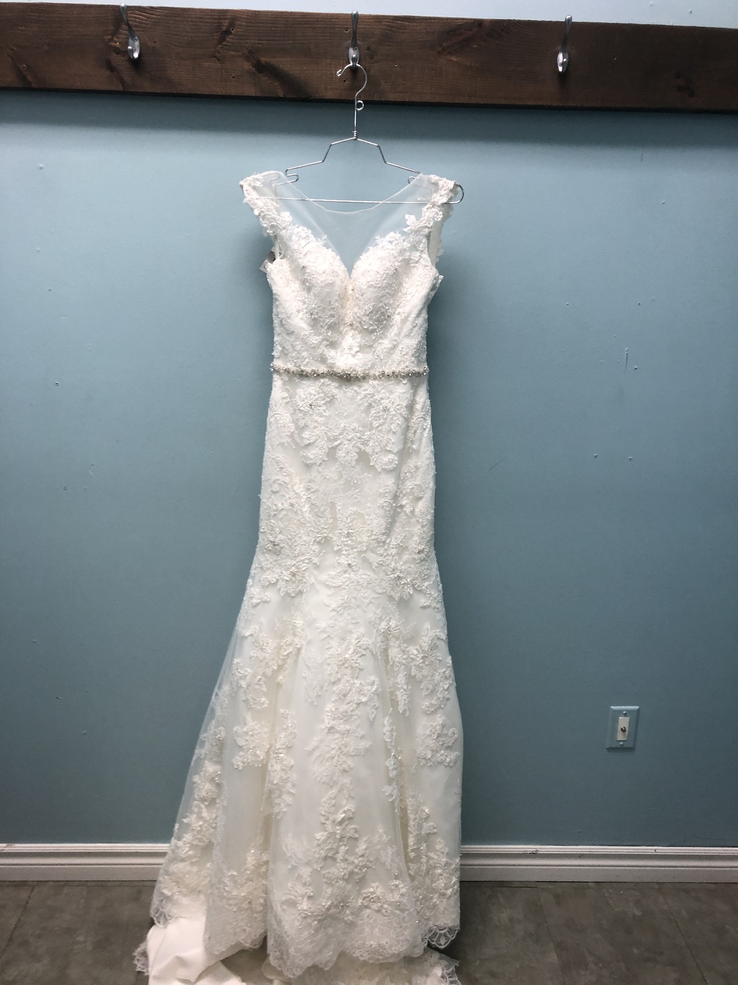 Sophia Tolli, Spencer