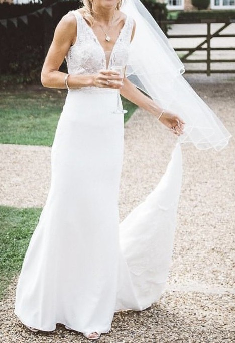 Blue By Enzoani, Luz Wedding Dress Save 66% Stillwhite