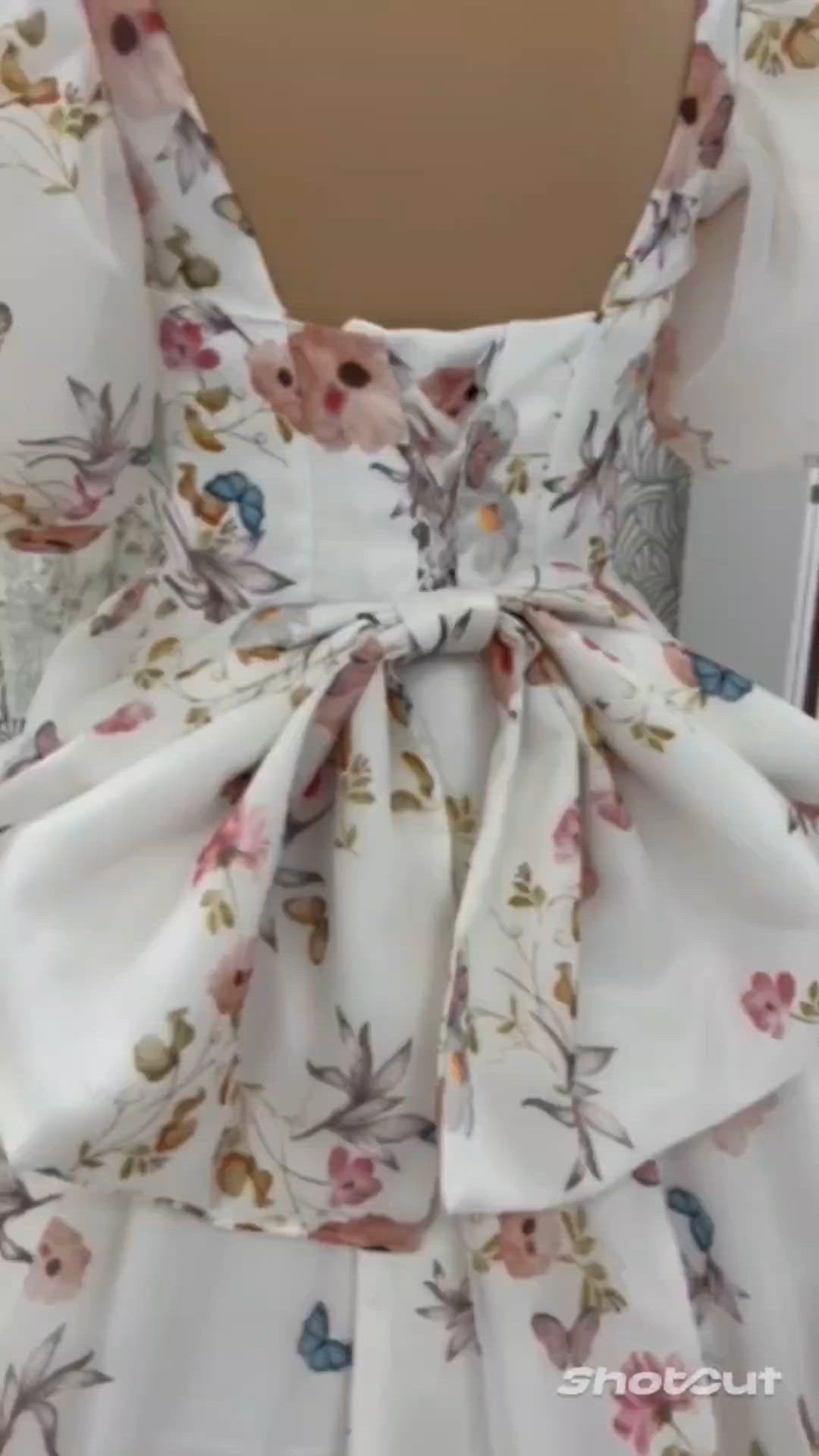 Yaroslavska Dresses, Floral Ball Gown with Balloon Sleeves