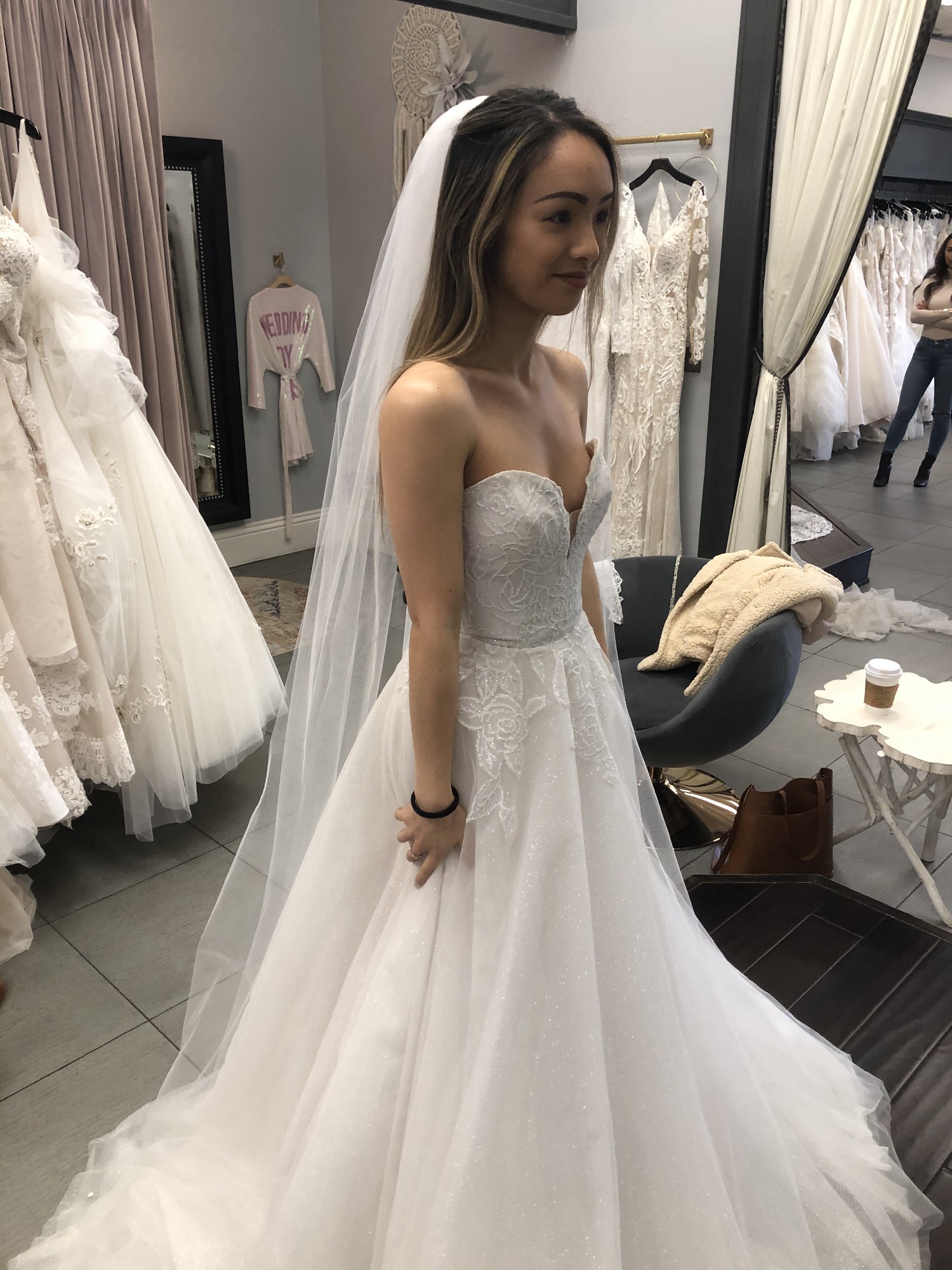 Blush by Hayley Paige Wynn New Wedding Dress Save 47% - Stillwhite