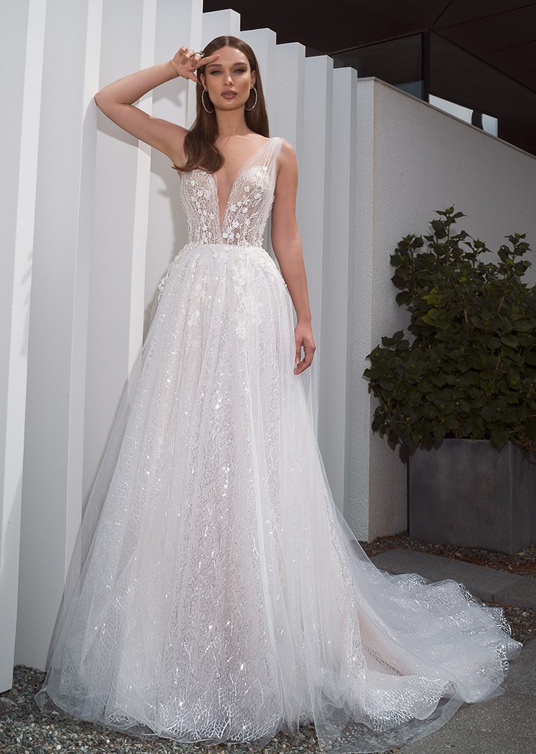 Crystal Design Afeya Used Wedding Dress Save 8   Stillwhite