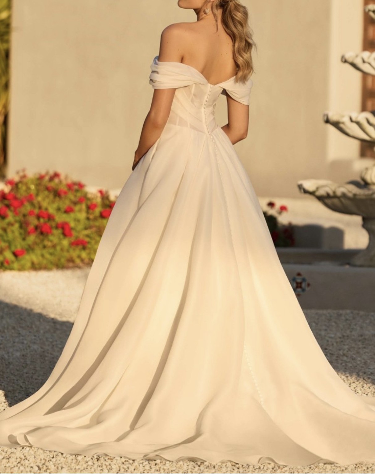 Sophia Tolli, Ariane