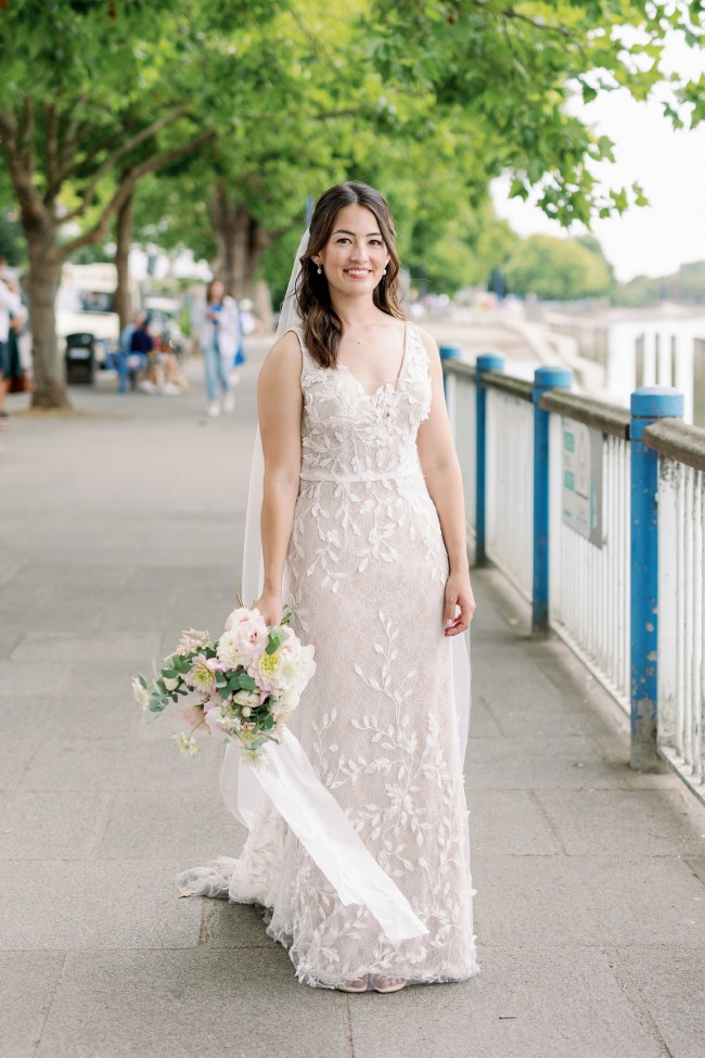 Melissa Sweet 3D leaves applique lace v-neck wedding dress