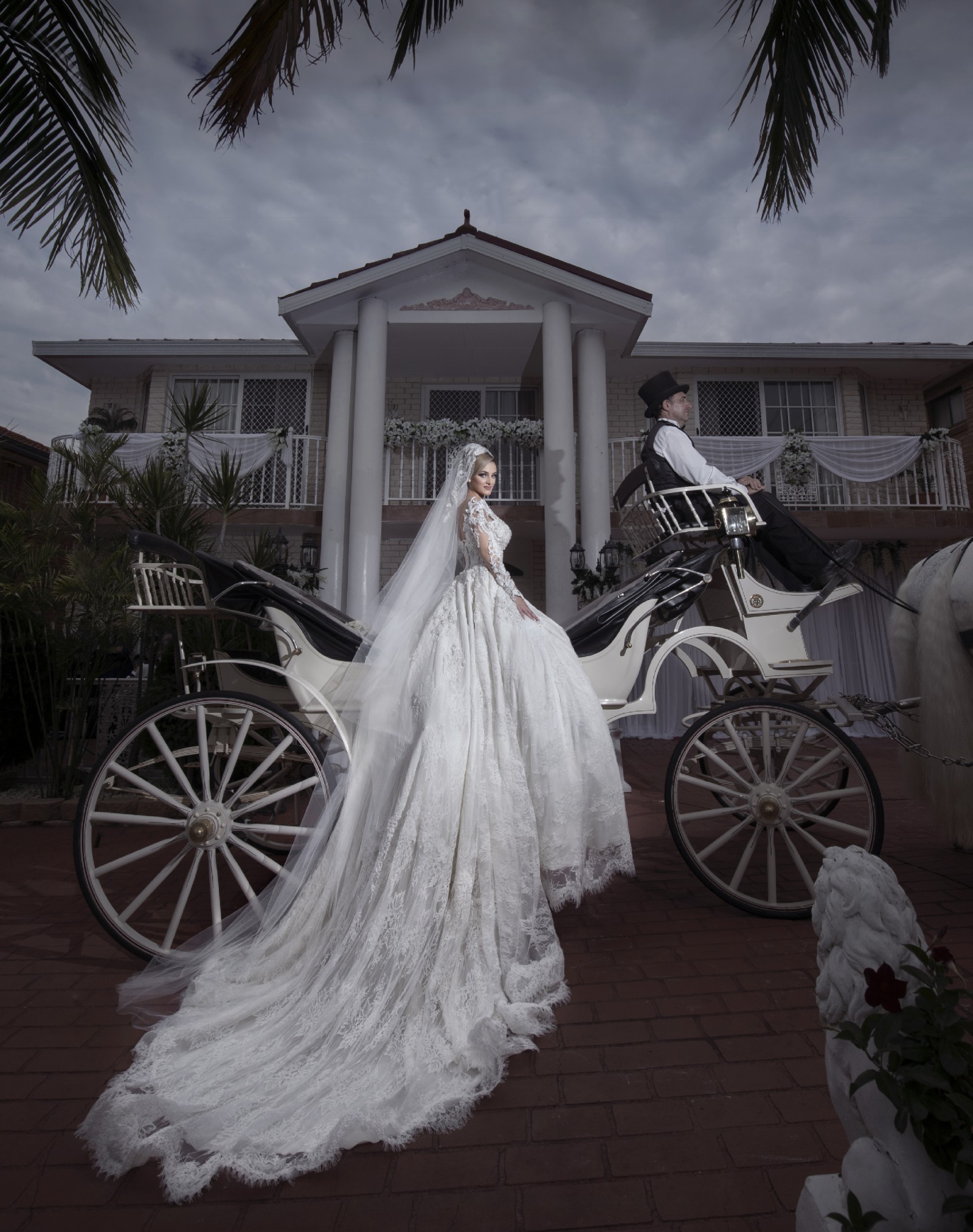 Azzaria Bridal Couture Second Hand Wedding Dress Stillwhite