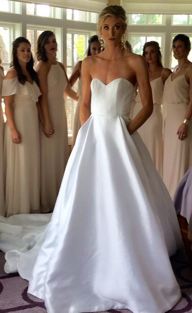 justin alexander bridal cost