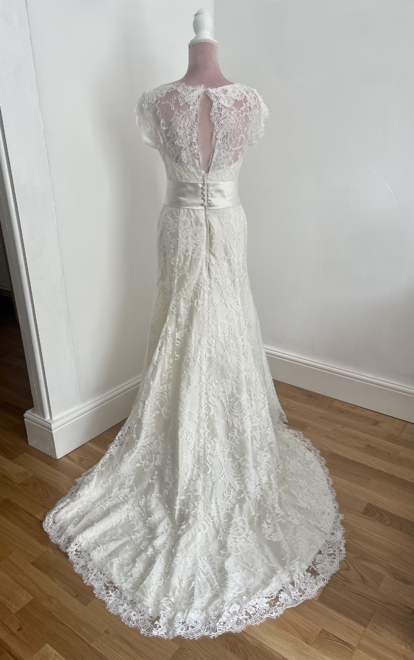 Nicola Anne Wedding Dress Save 75% - Stillwhite