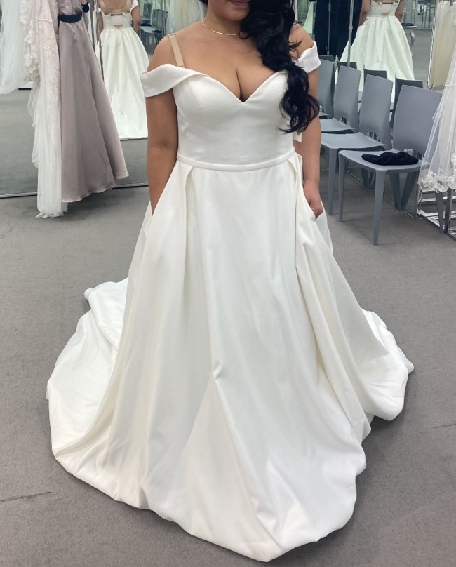 David's Bridal Collection STYLE# WG3979