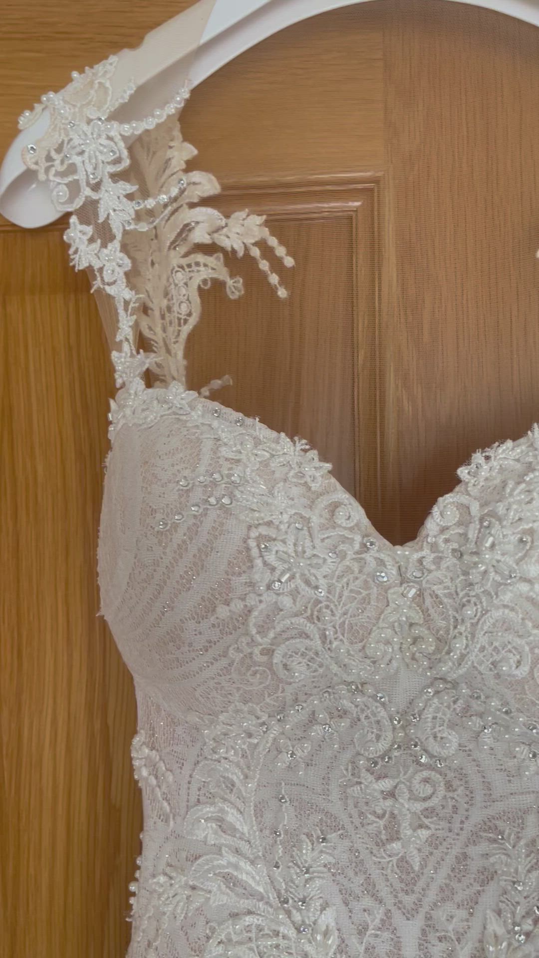 Galia Lahav, Loretta 1507