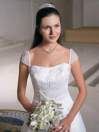 Wedding Dress Alfred Angelo Paulina