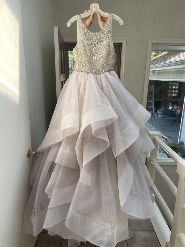 Hayley Paige 6413 New Wedding Dress Save 44 Stillwhite