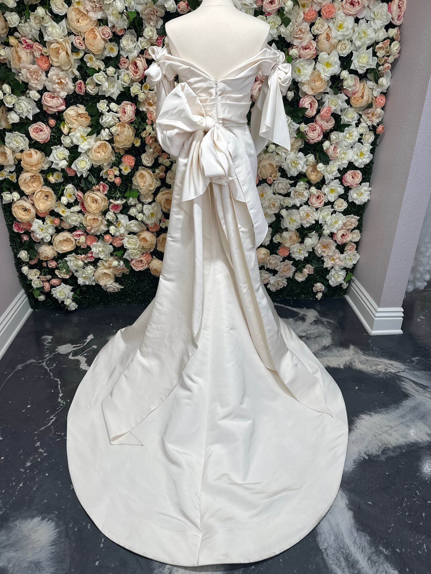 Marchesa Phoenix Sample Wedding Dress Save 66% - Stillwhite