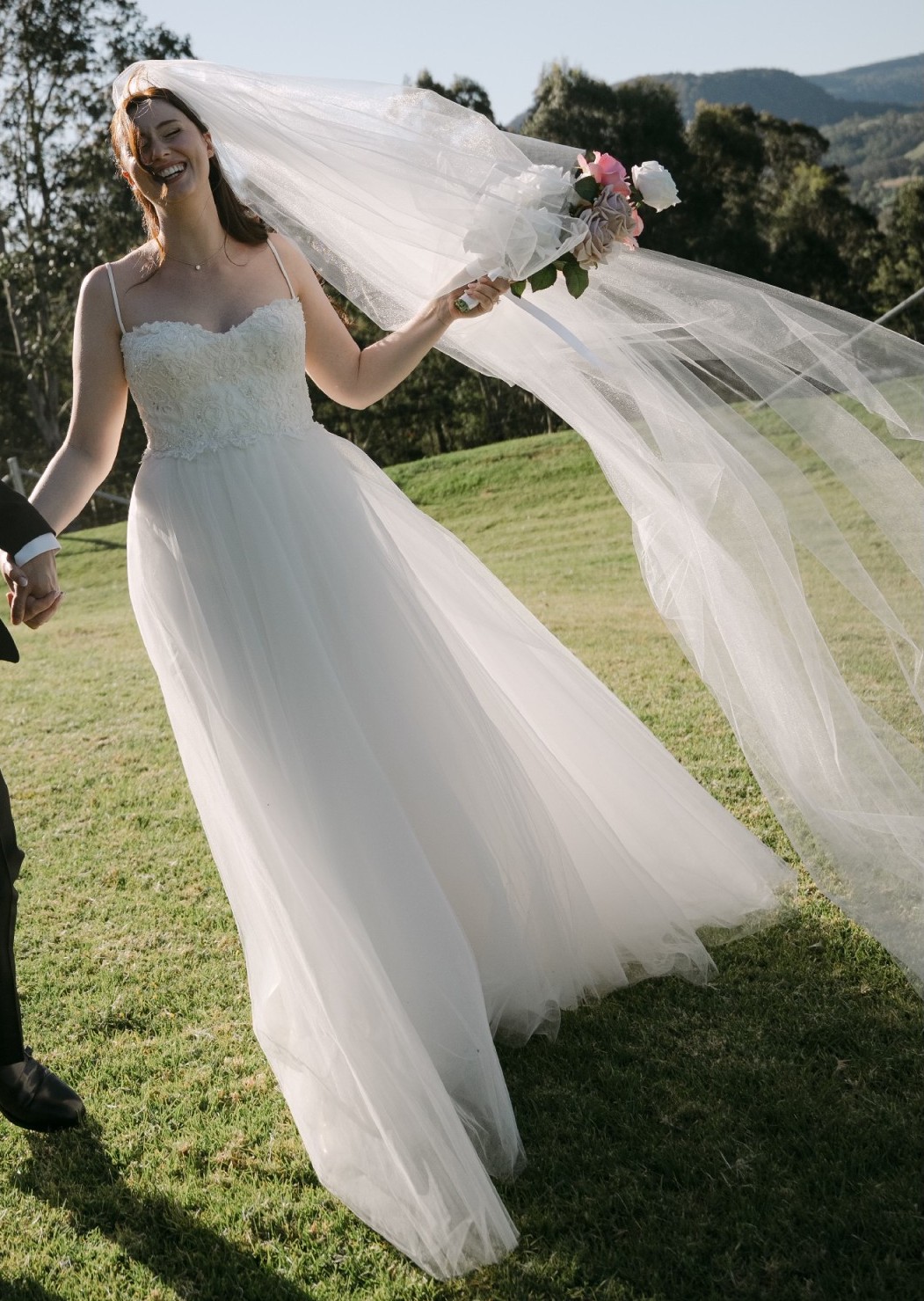 Lisa Gowing, Isla Wedding Dress Save 77% - Stillwhite