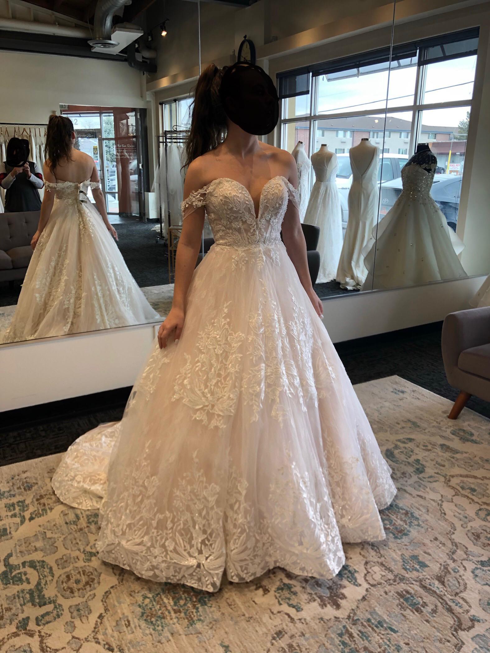 Madi Lane Havilah New Wedding Dress - Stillwhite