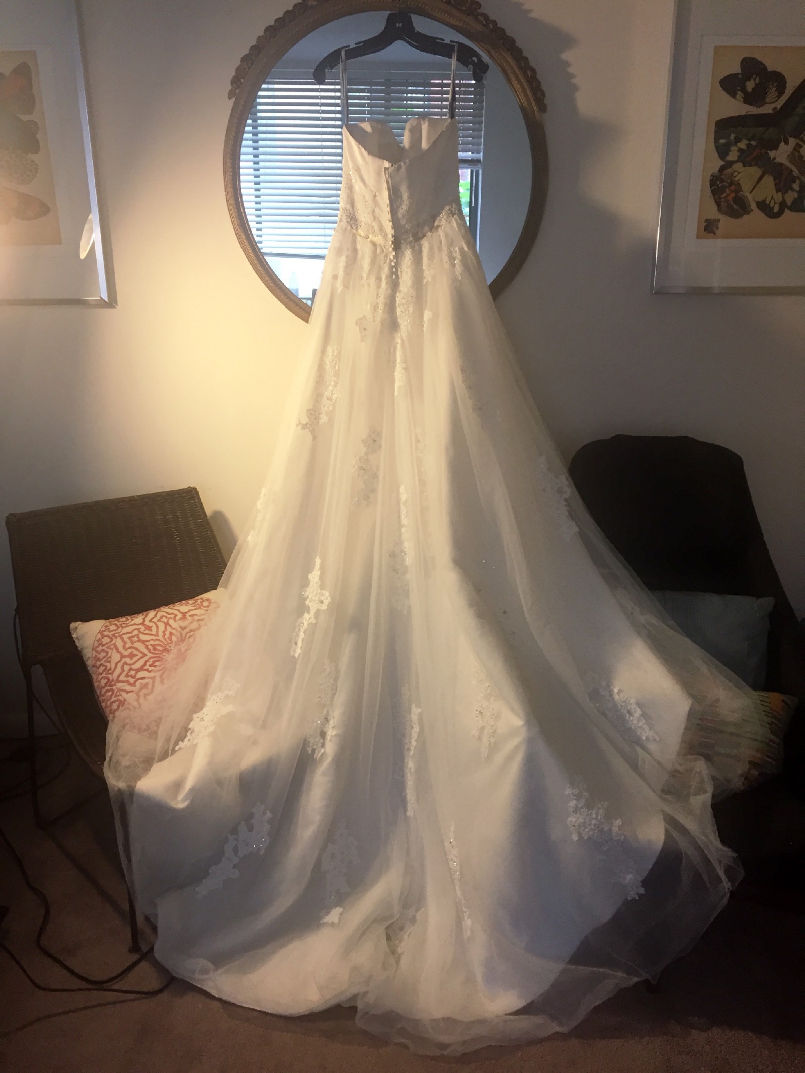 Henry Roth Sample Wedding Dress Save 94% - Stillwhite