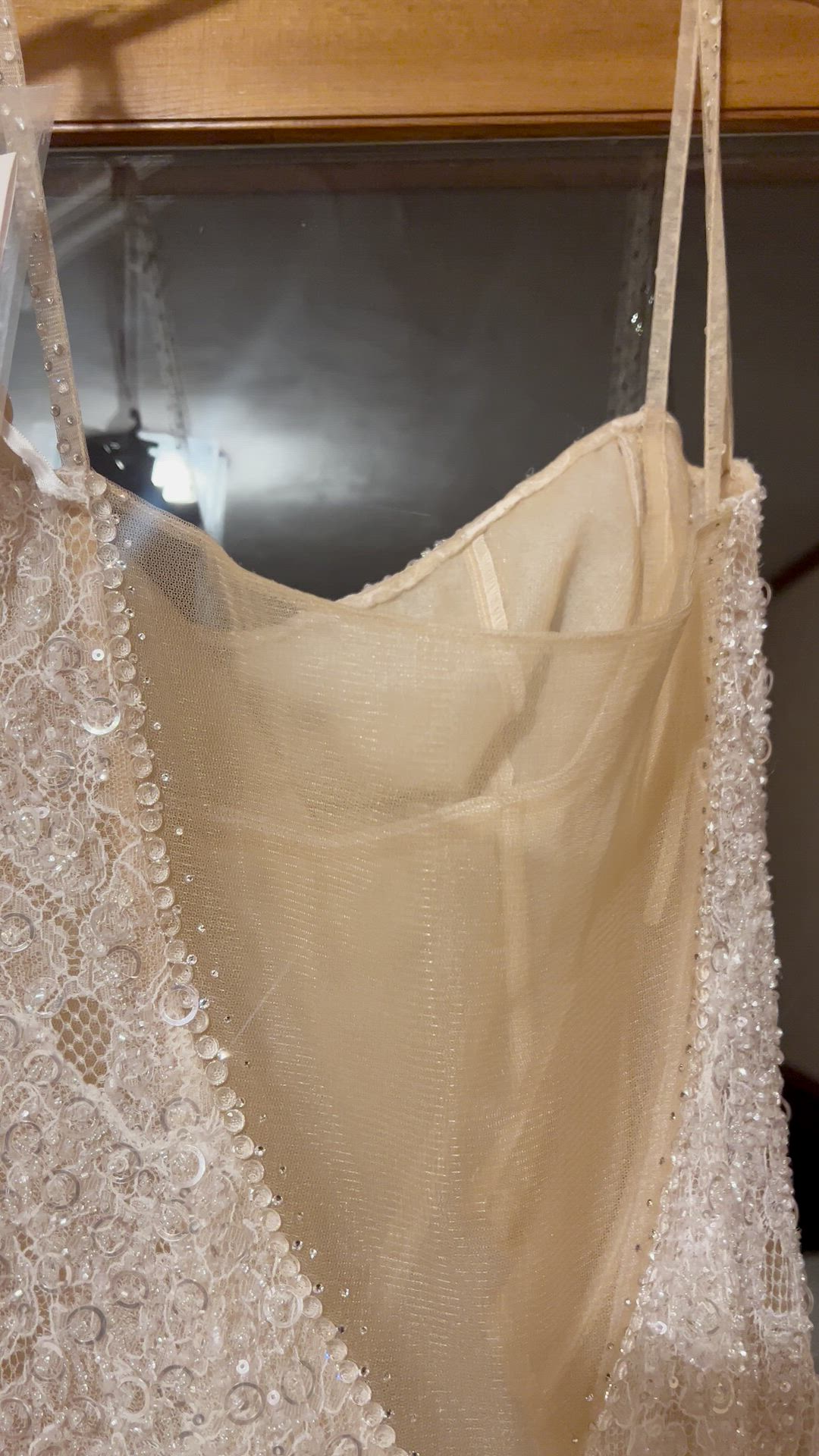 Galia Lahav, Platine