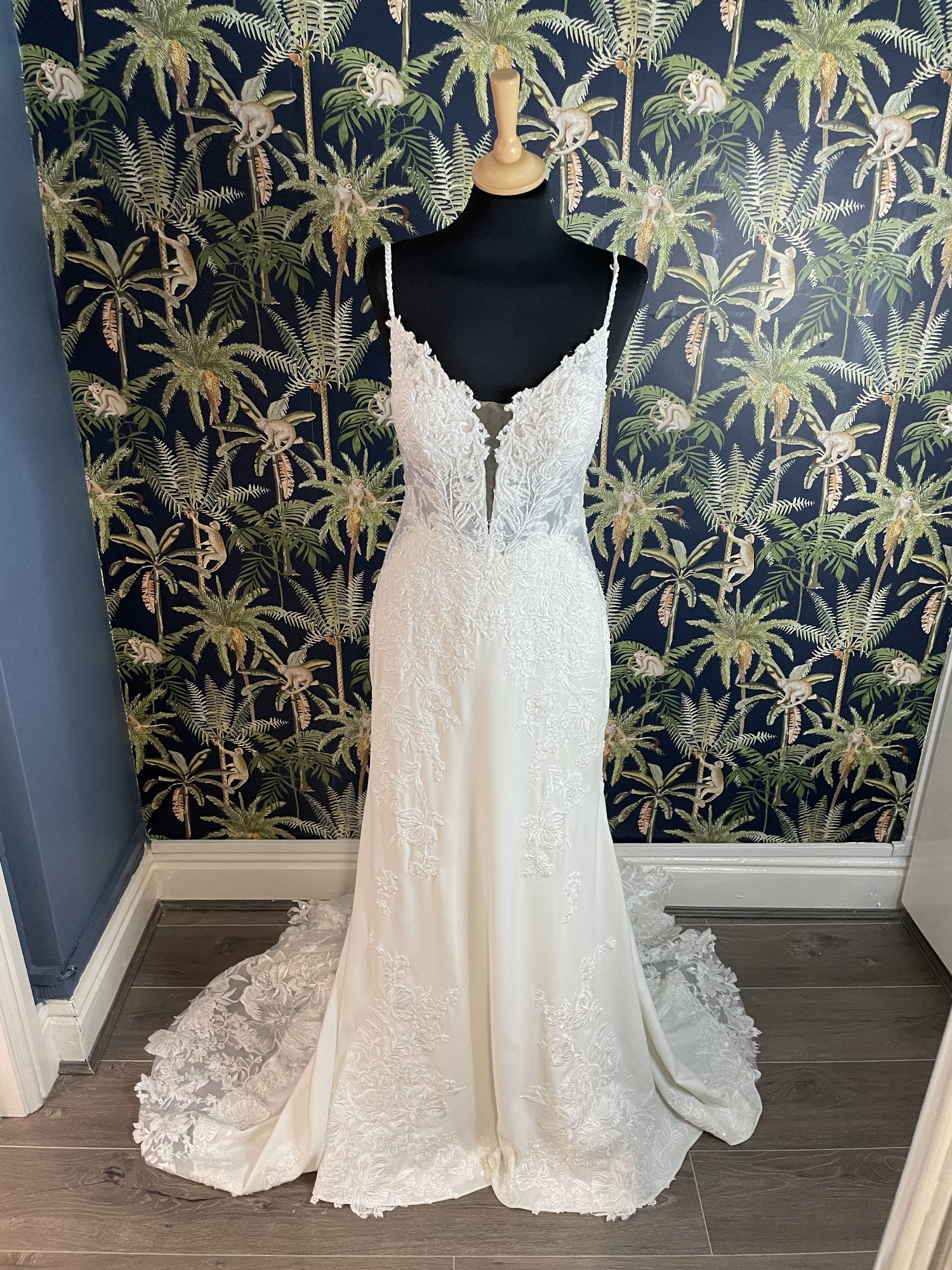Martina Liana 1165 Sample Wedding Dress - Stillwhite