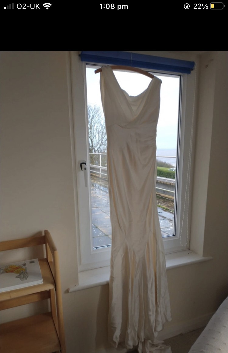 Coast Wedding Dress Save 88 Stillwhite