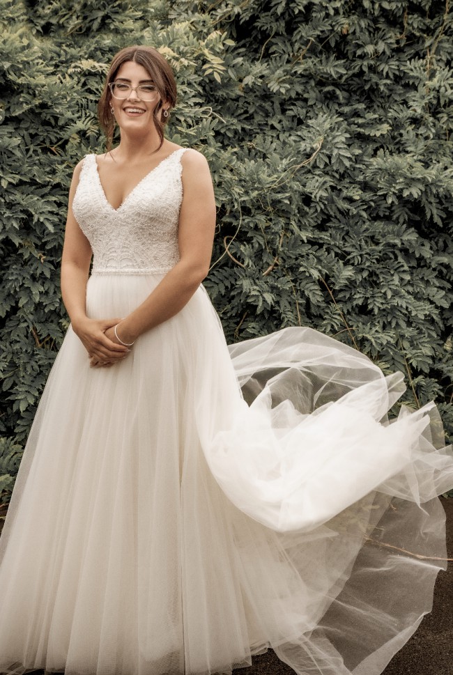 allure bridal 9552