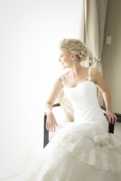 Lady Marmalade, Cosmobella 7413 Preowned Wedding Dress Save 48% - Stillwhite