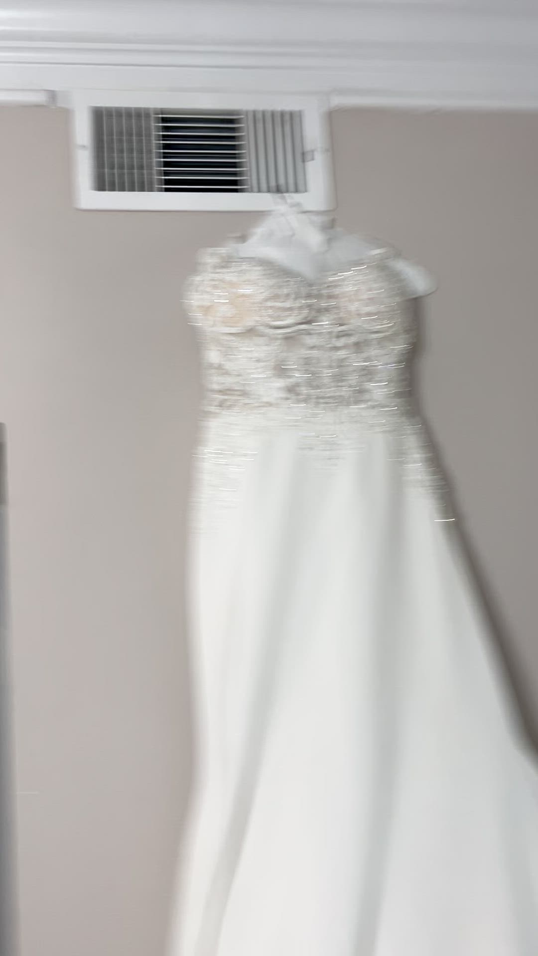 Allure Bridals, 9664
