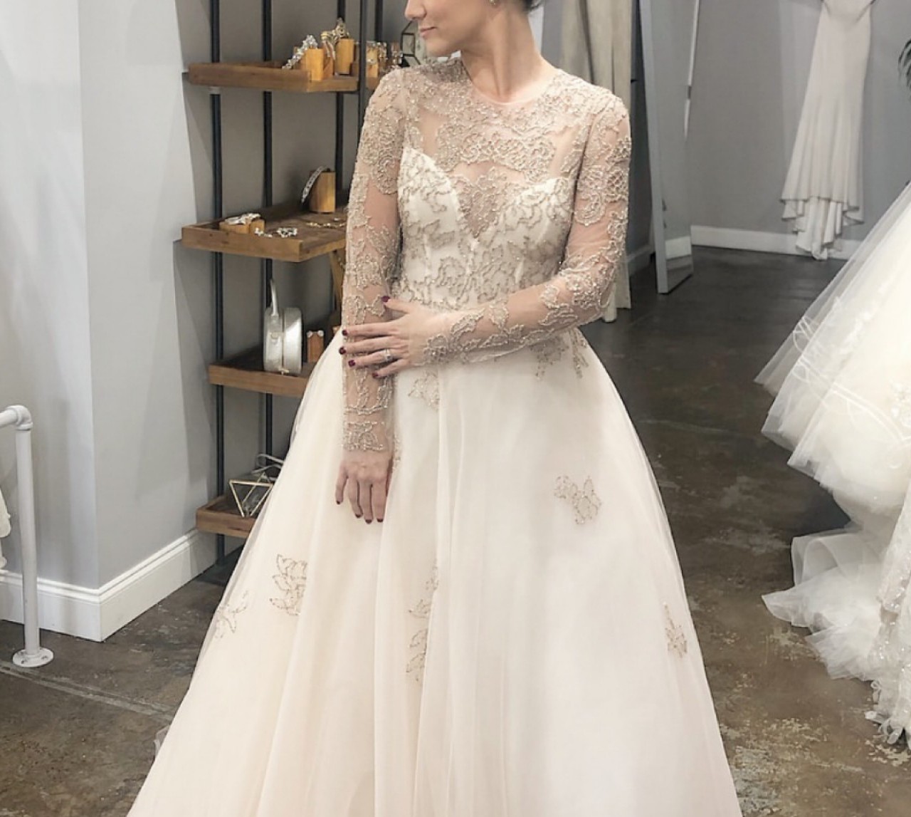 Monique Lhuillier Rhapsody Sample Wedding Dress Save 80% - Stillwhite