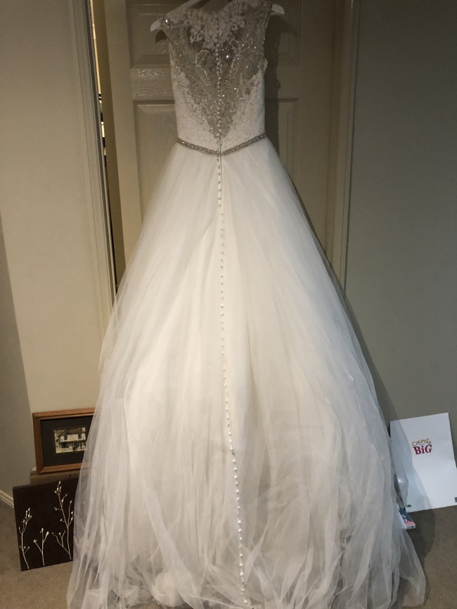 allure bridal 9162
