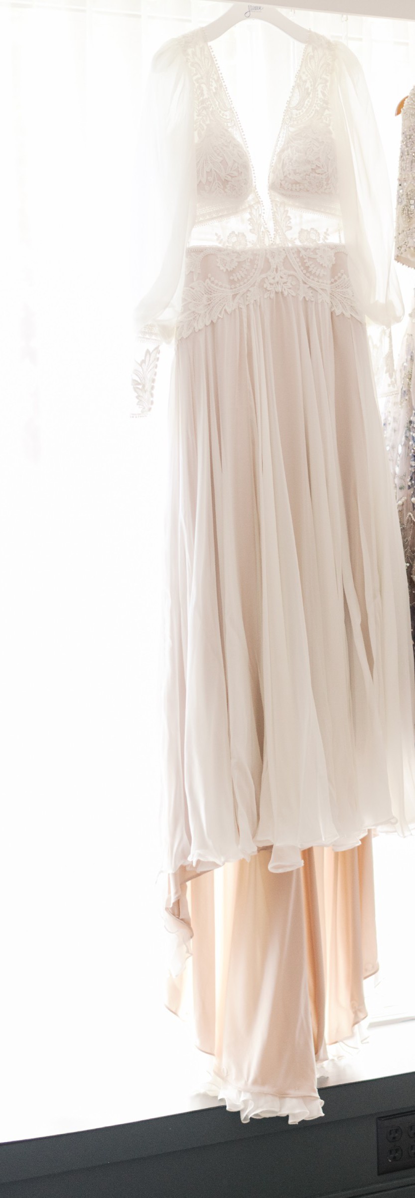 All Who Wander, Greer Wedding Dress Save 32% - Stillwhite