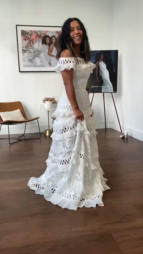 Grace Loves Lace, Coco