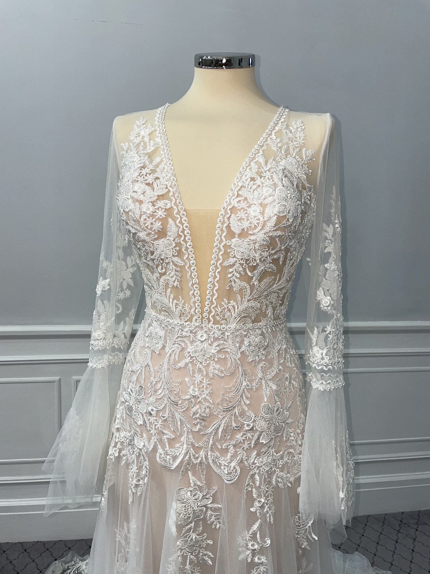 Pronovias TYSON Sample Wedding Dress Save 32% - Stillwhite