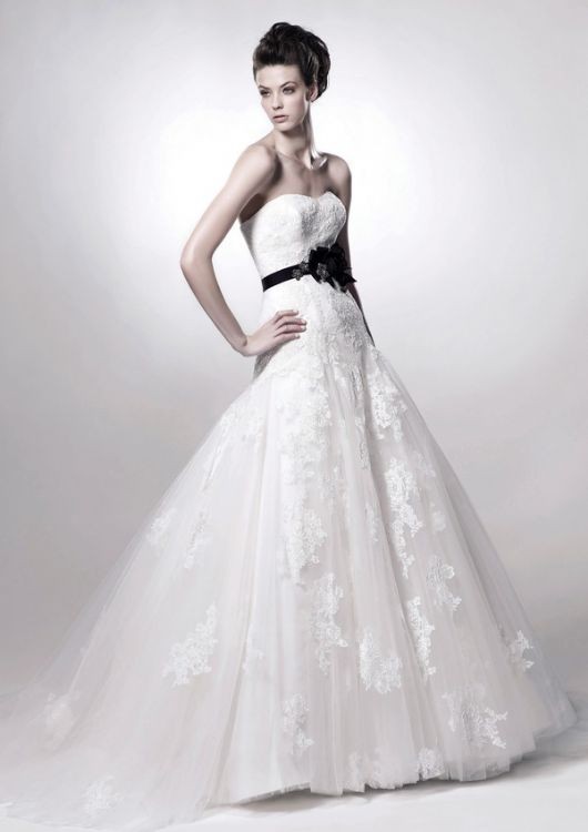 Enzoani New Wedding Dress on Sale 39 Off - Stillwhite