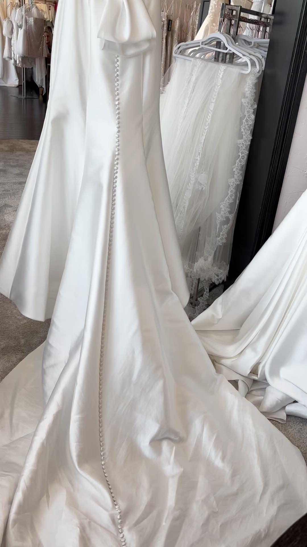 Rivini, Kennedy