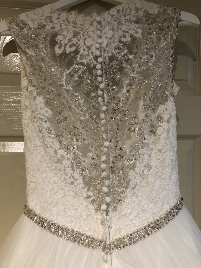 allure bridal 9162