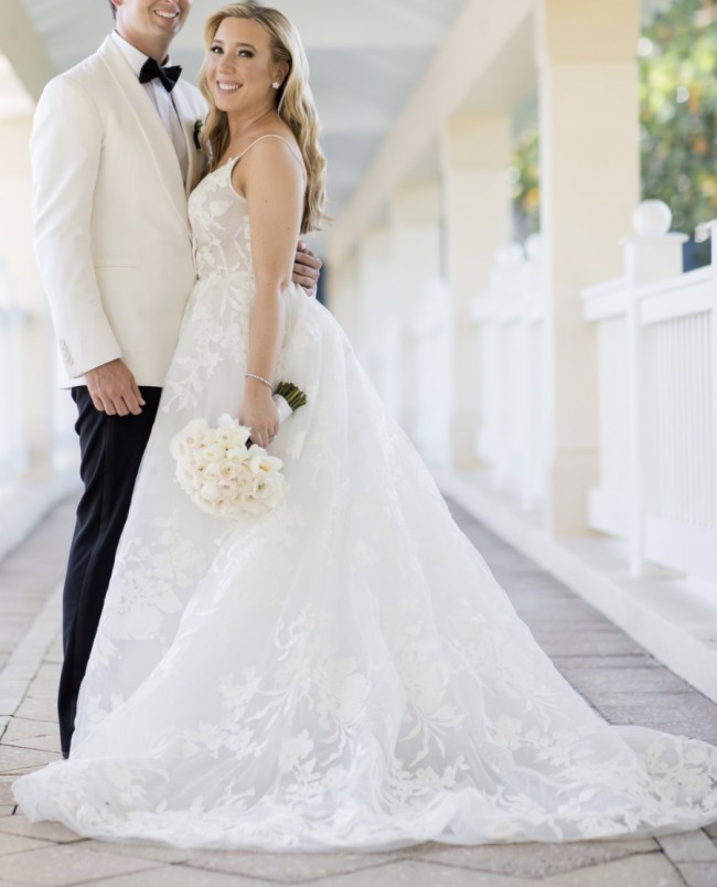 maeve lace dress monique lhuillier Monique Lhuillier | Unveiled Bridal Collection - MAEVE GOWN