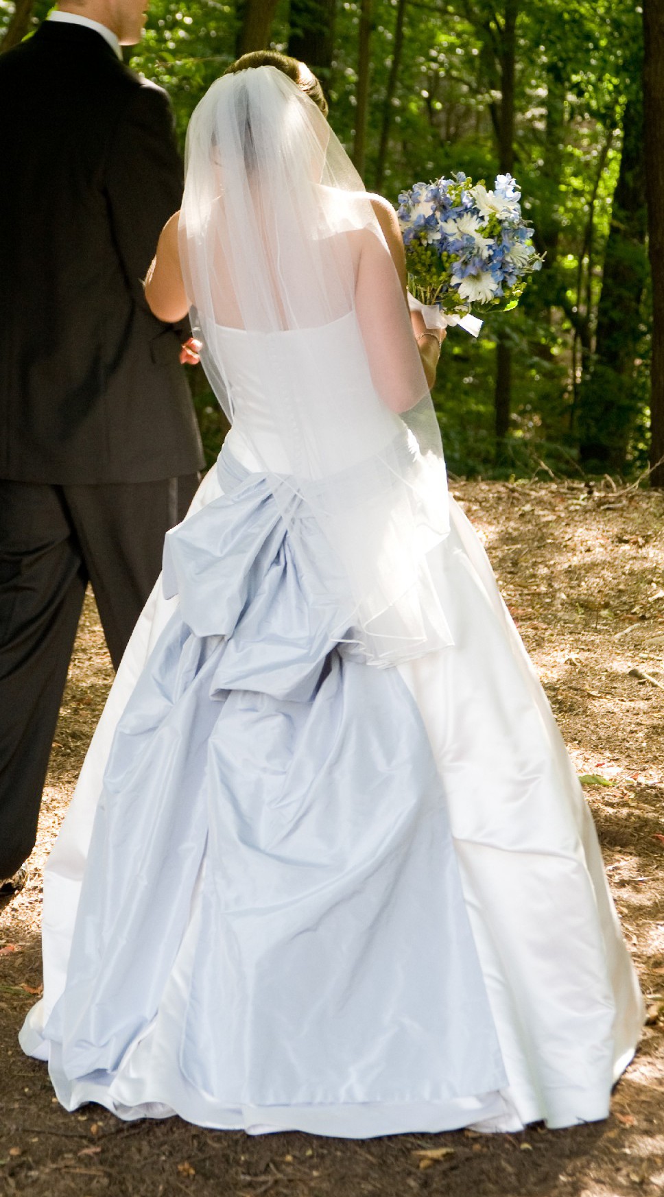 Amsale blue taffeta sash Second Hand Wedding Dress Save 85