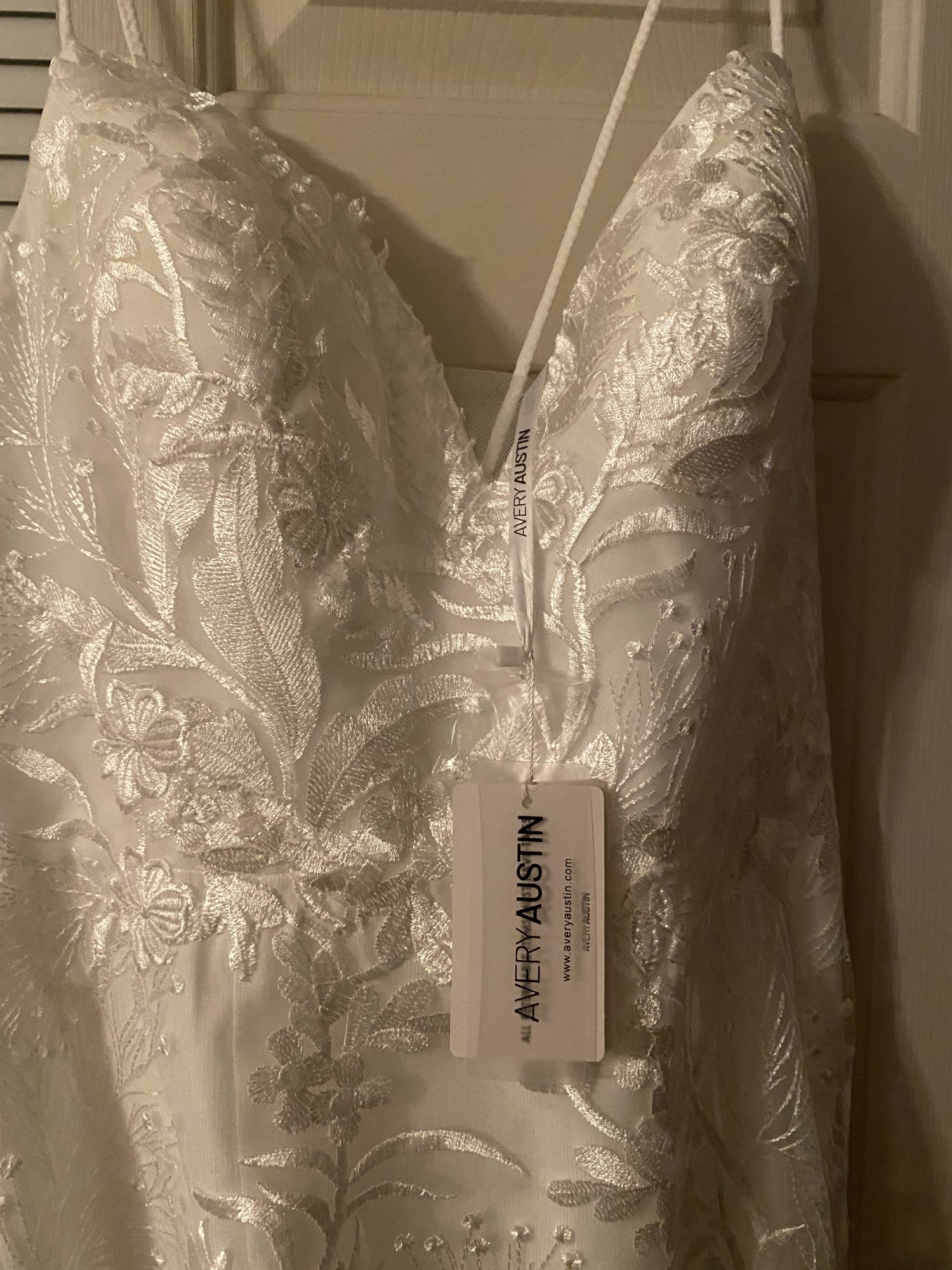 Avery Austin New Wedding Dress Save 20% - Stillwhite