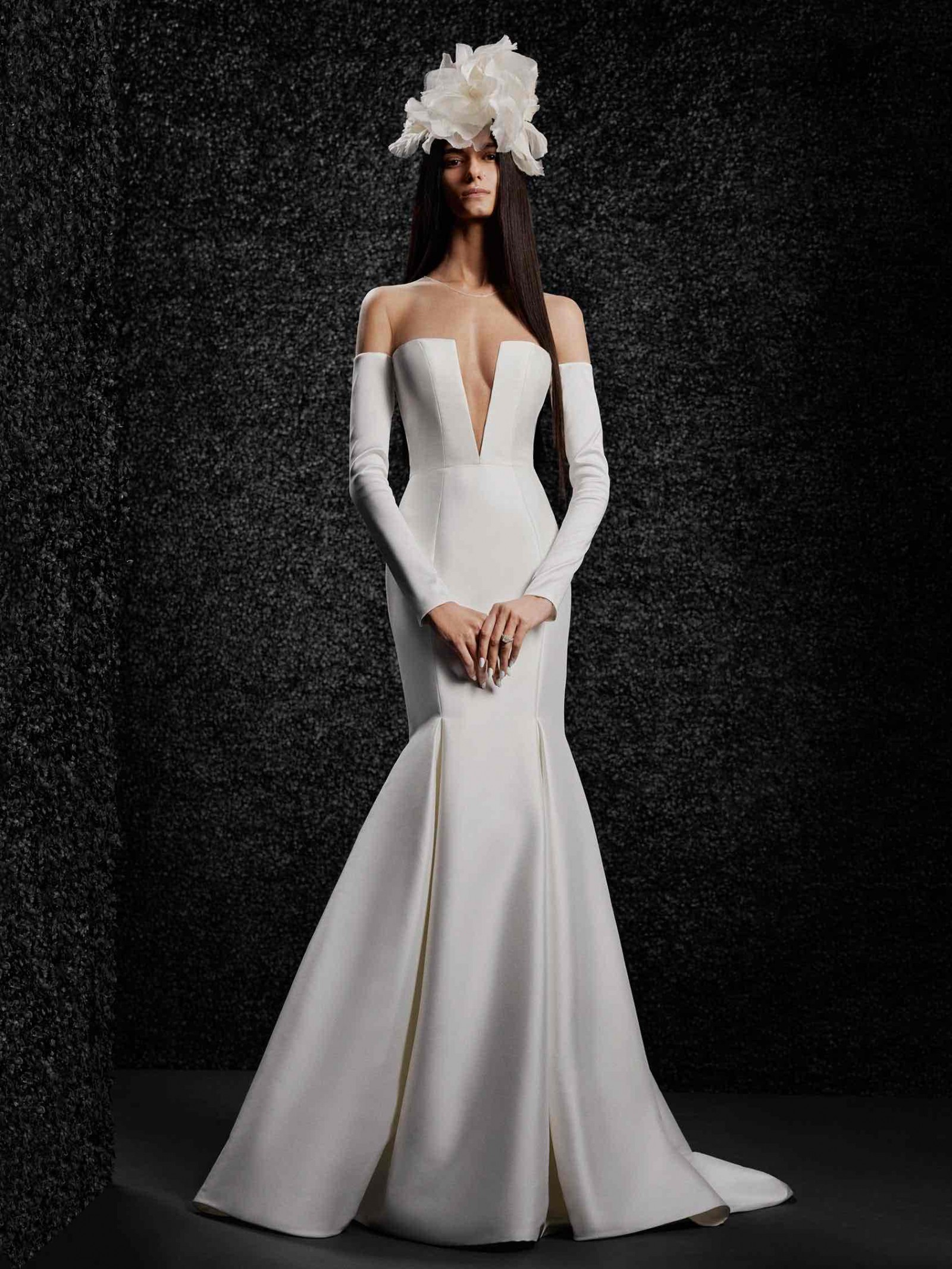 Vera Wang Mishell Sample Wedding Dress Save 35% - Stillwhite